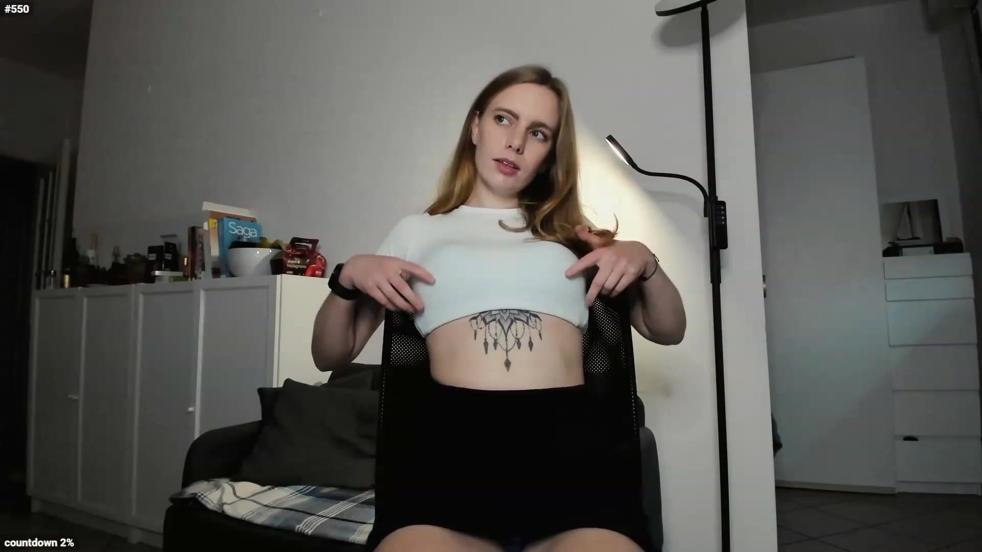 Gallery image thumbnail from Personage's myfreecams stream on, 11/21/2022, 14:38 image 17 of 20