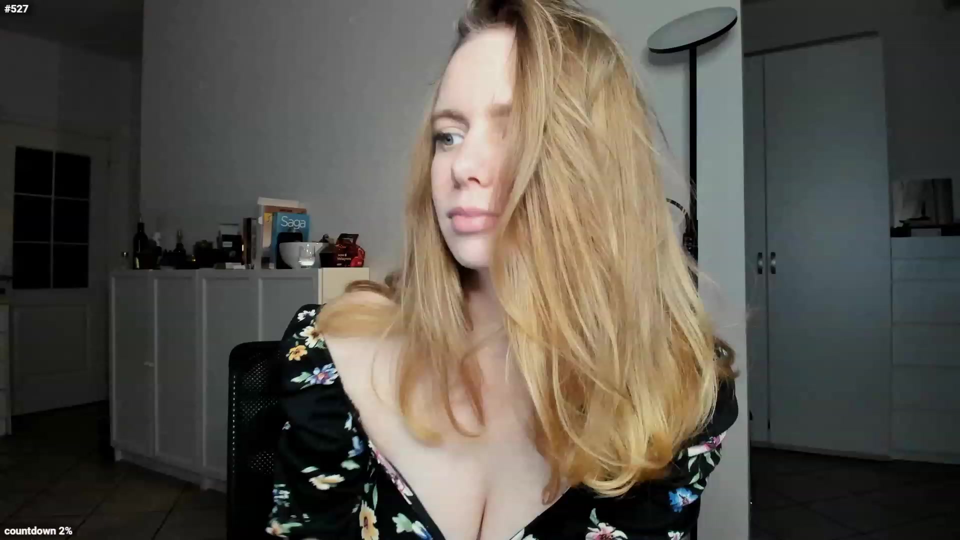 Gallery image thumbnail from Personage's myfreecams stream on, 11/22/2022, 16:02 image 9 of 20