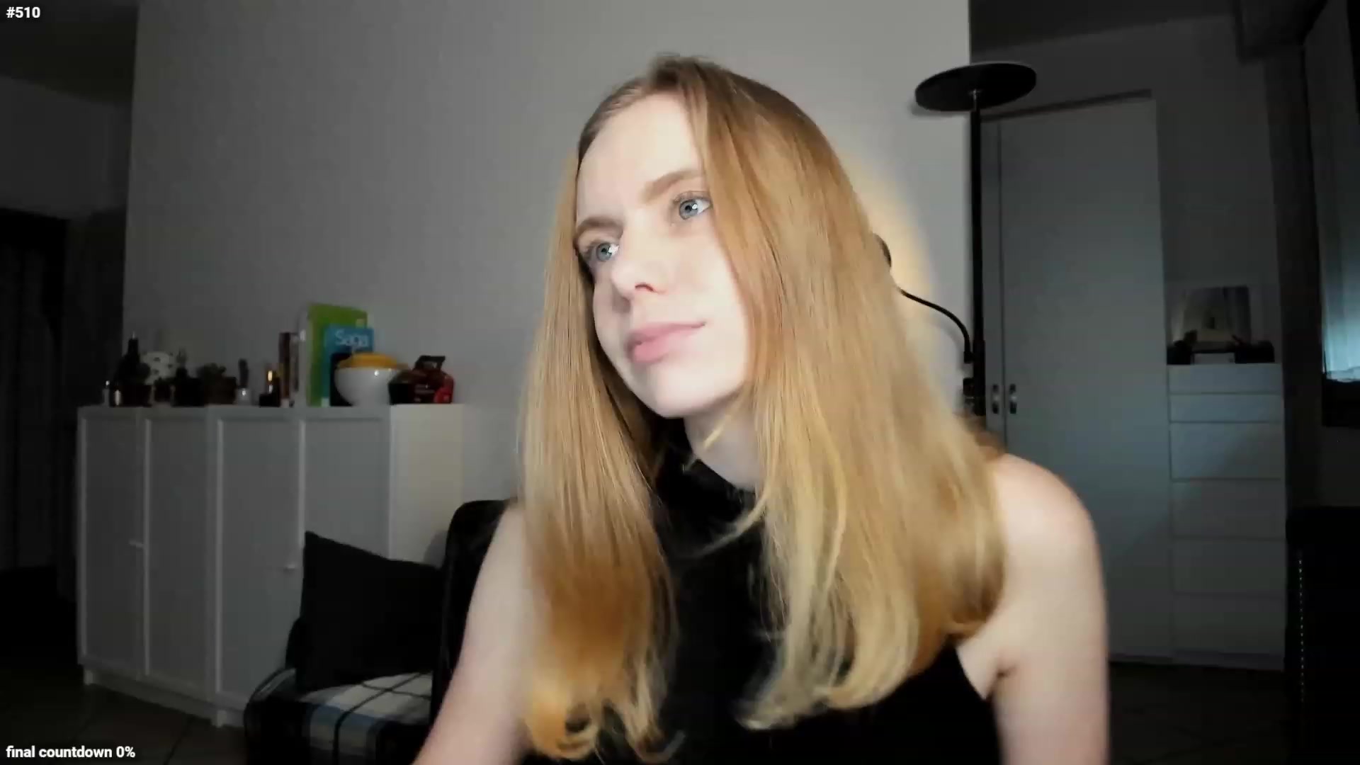 Gallery image thumbnail from Personage's myfreecams stream on, 11/28/2022, 16:32 image 3 of 20