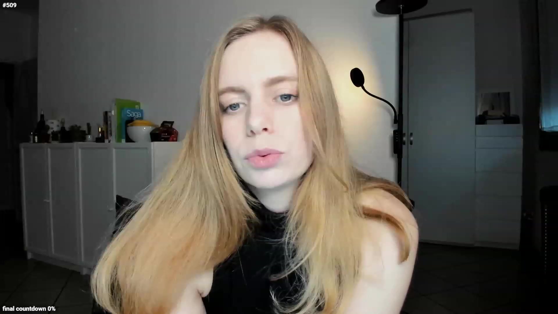 Gallery image thumbnail from Personage's myfreecams stream on, 11/28/2022, 16:32 image 6 of 20