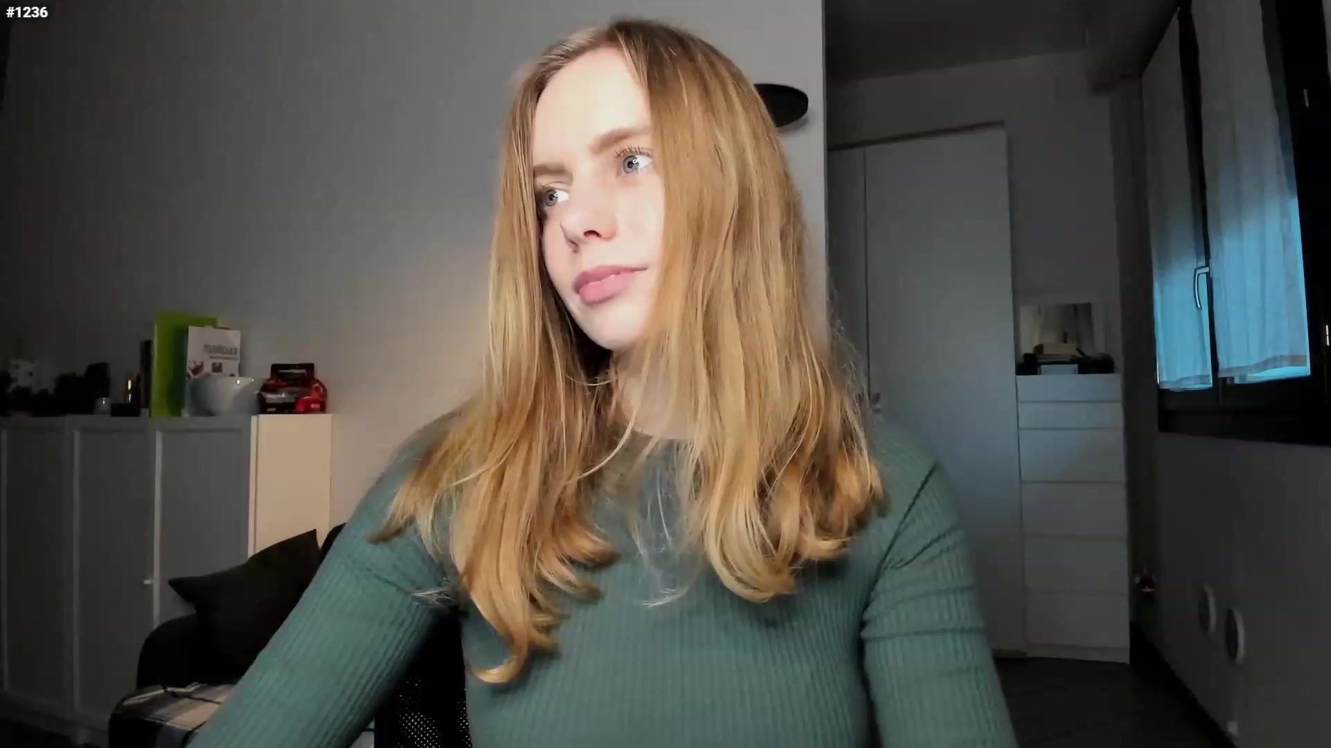 Gallery image thumbnail from Personage's myfreecams stream on, 12/02/2022, 15:52 image 19 of 20
