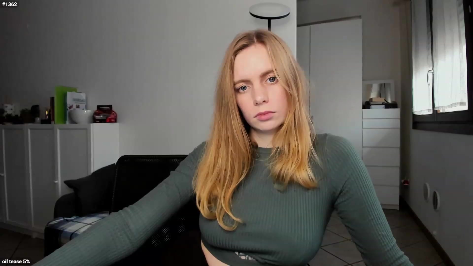 Gallery image thumbnail from Personage's myfreecams stream on, 12/02/2022, 15:52 image 14 of 20