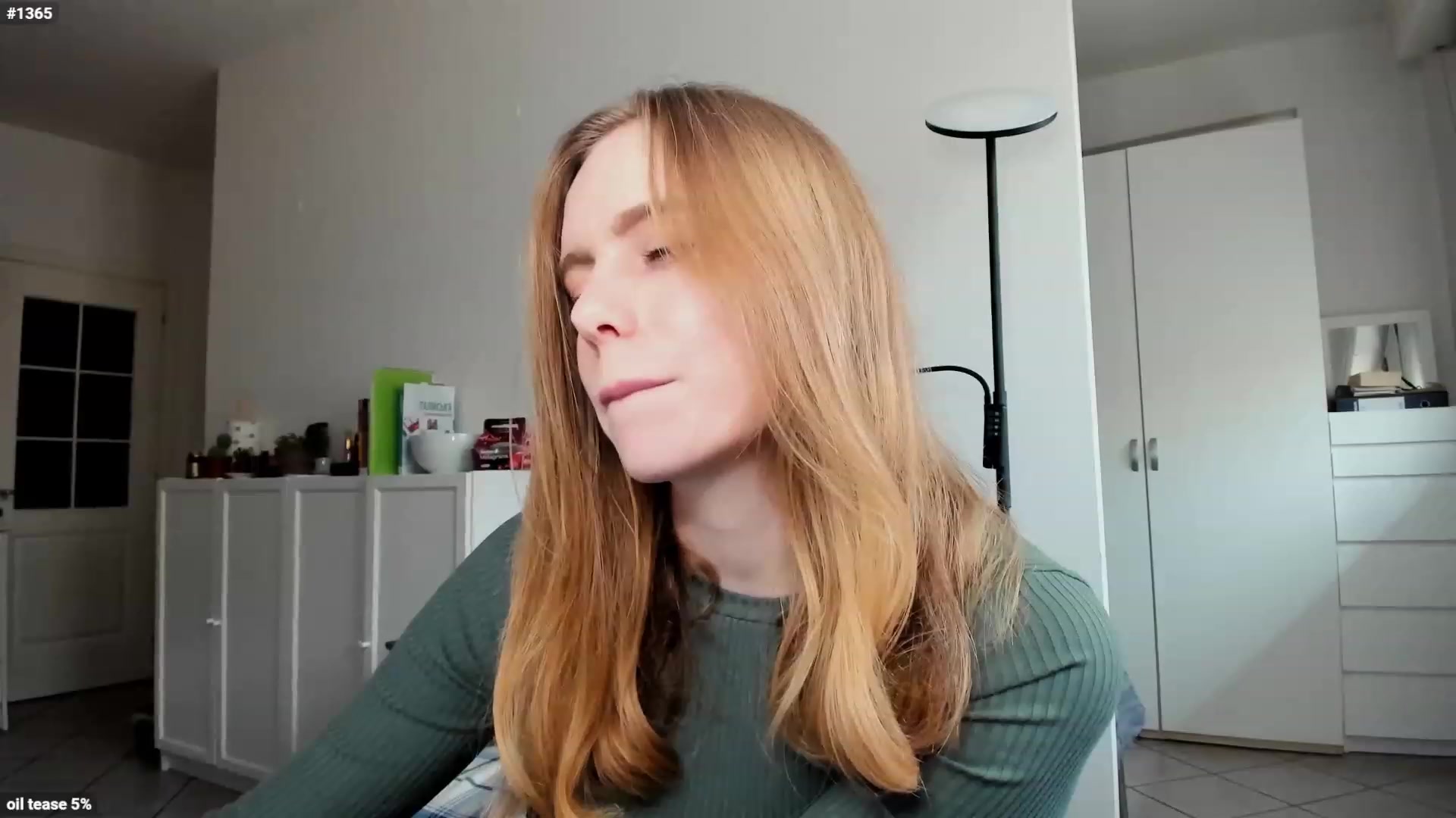 Gallery image thumbnail from Personage's myfreecams stream on, 12/02/2022, 15:52 image 12 of 20