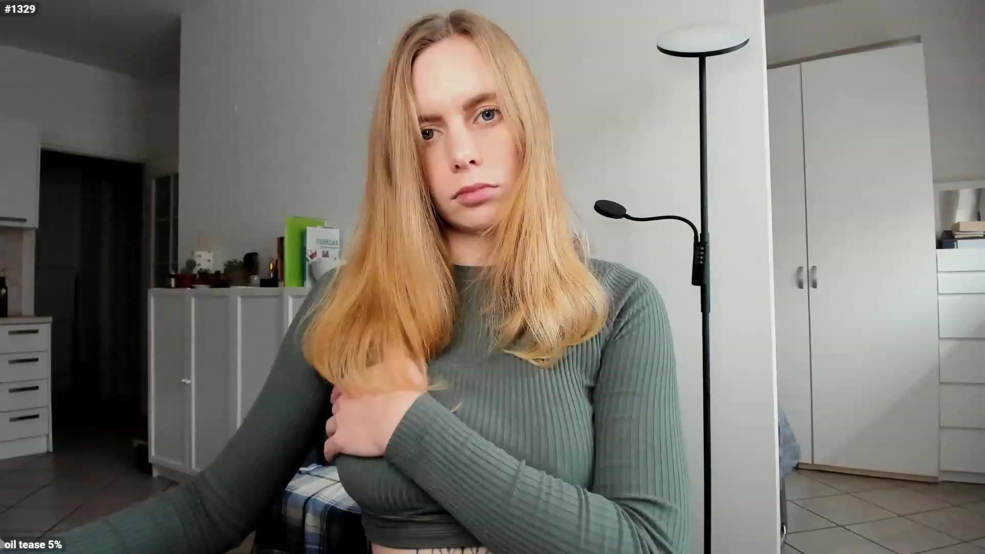Gallery image thumbnail from Personage's myfreecams stream on, 12/02/2022, 15:52 image 3 of 20