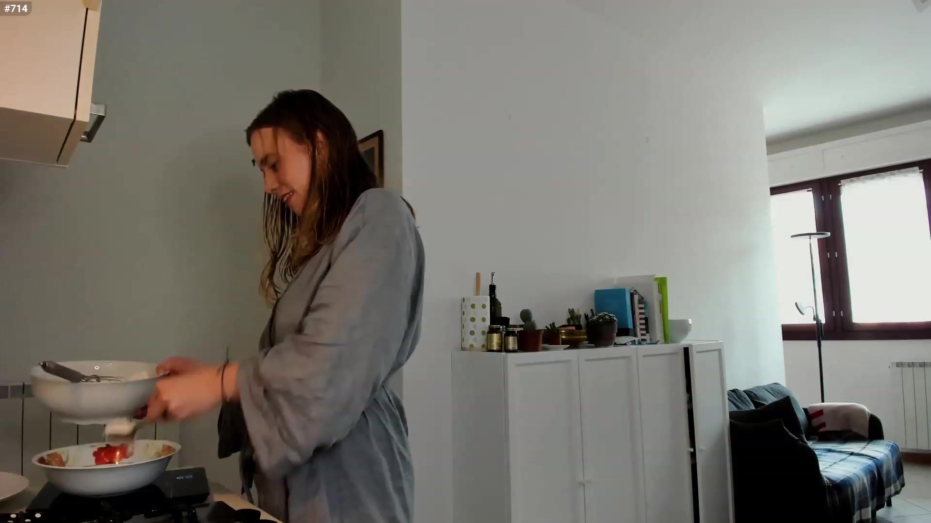 Gallery image thumbnail from Personage's myfreecams stream on, 12/04/2022, 13:17 image 6 of 20
