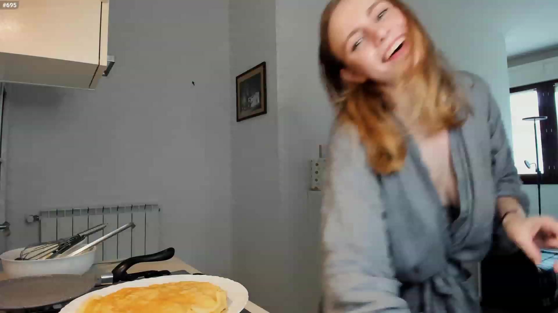 Gallery image thumbnail from Personage's myfreecams stream on, 12/04/2022, 13:44 image 19 of 20