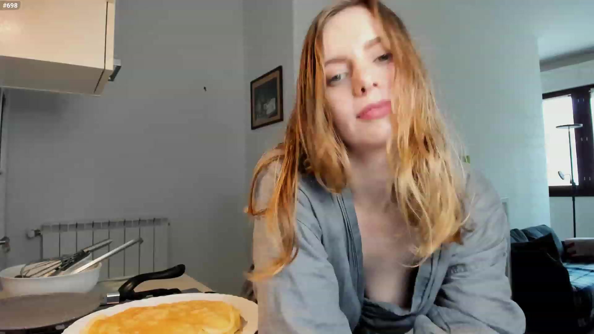 Gallery image thumbnail from Personage's myfreecams stream on, 12/04/2022, 13:44 image 14 of 20