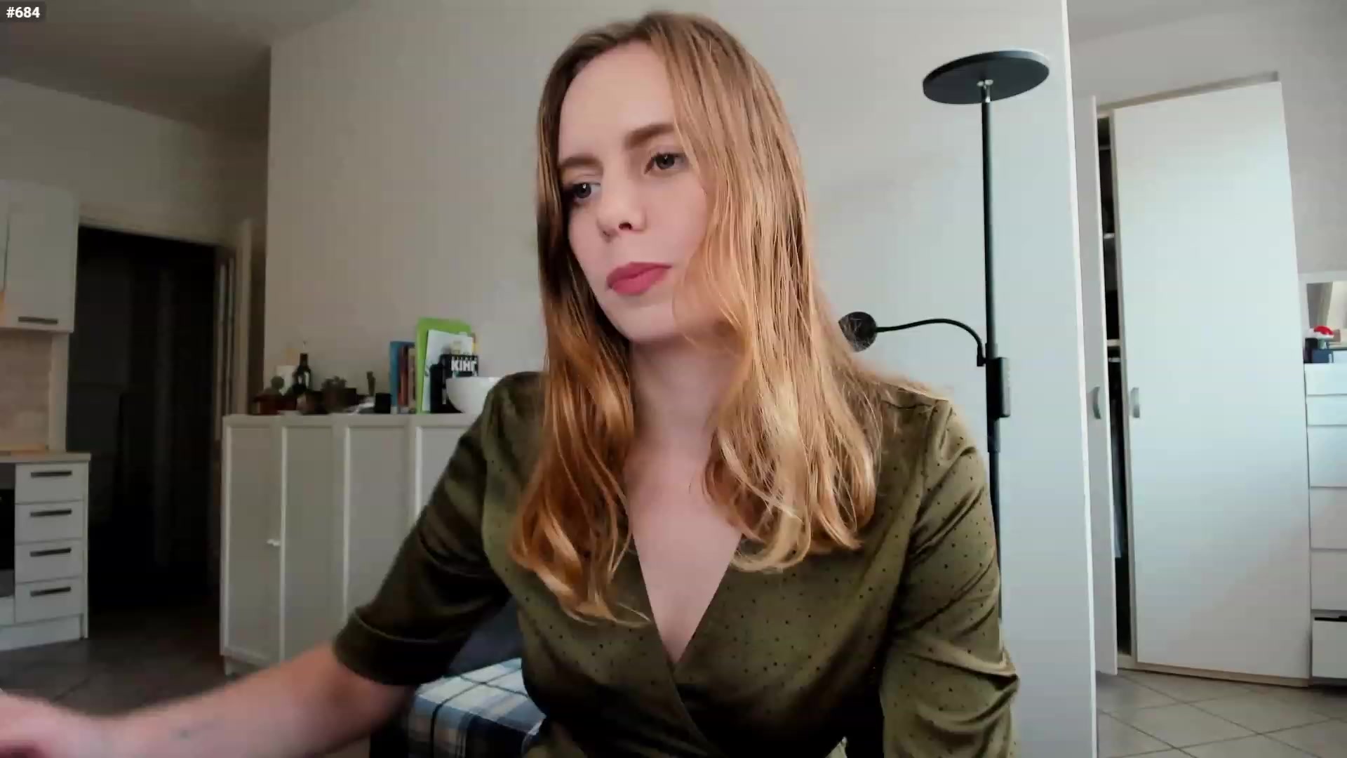 Gallery image thumbnail from Personage's myfreecams stream on, 12/04/2022, 14:51 image 5 of 20