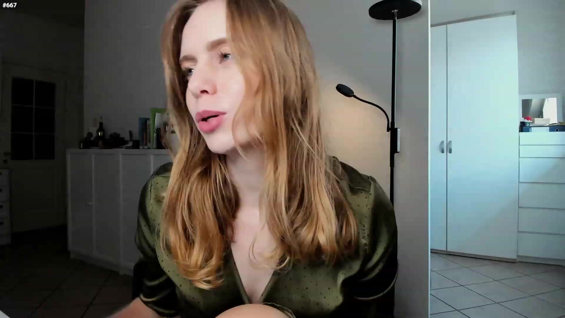 Gallery image thumbnail from Personage's myfreecams stream on, 12/04/2022, 14:51 image 16 of 20