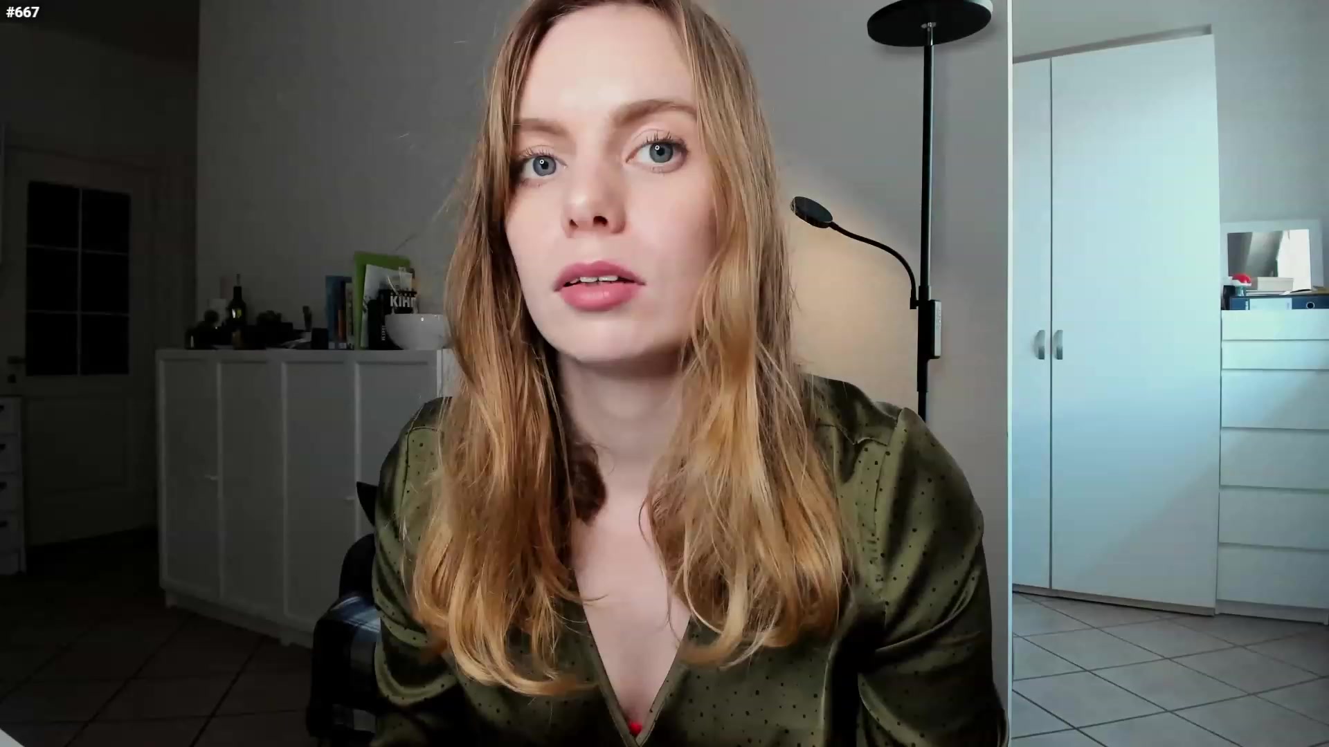 Gallery image thumbnail from Personage's myfreecams stream on, 12/04/2022, 14:51 image 17 of 20