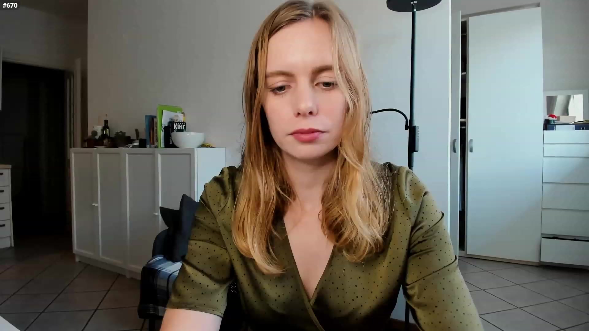 Gallery image thumbnail from Personage's myfreecams stream on, 12/04/2022, 14:51 image 14 of 20