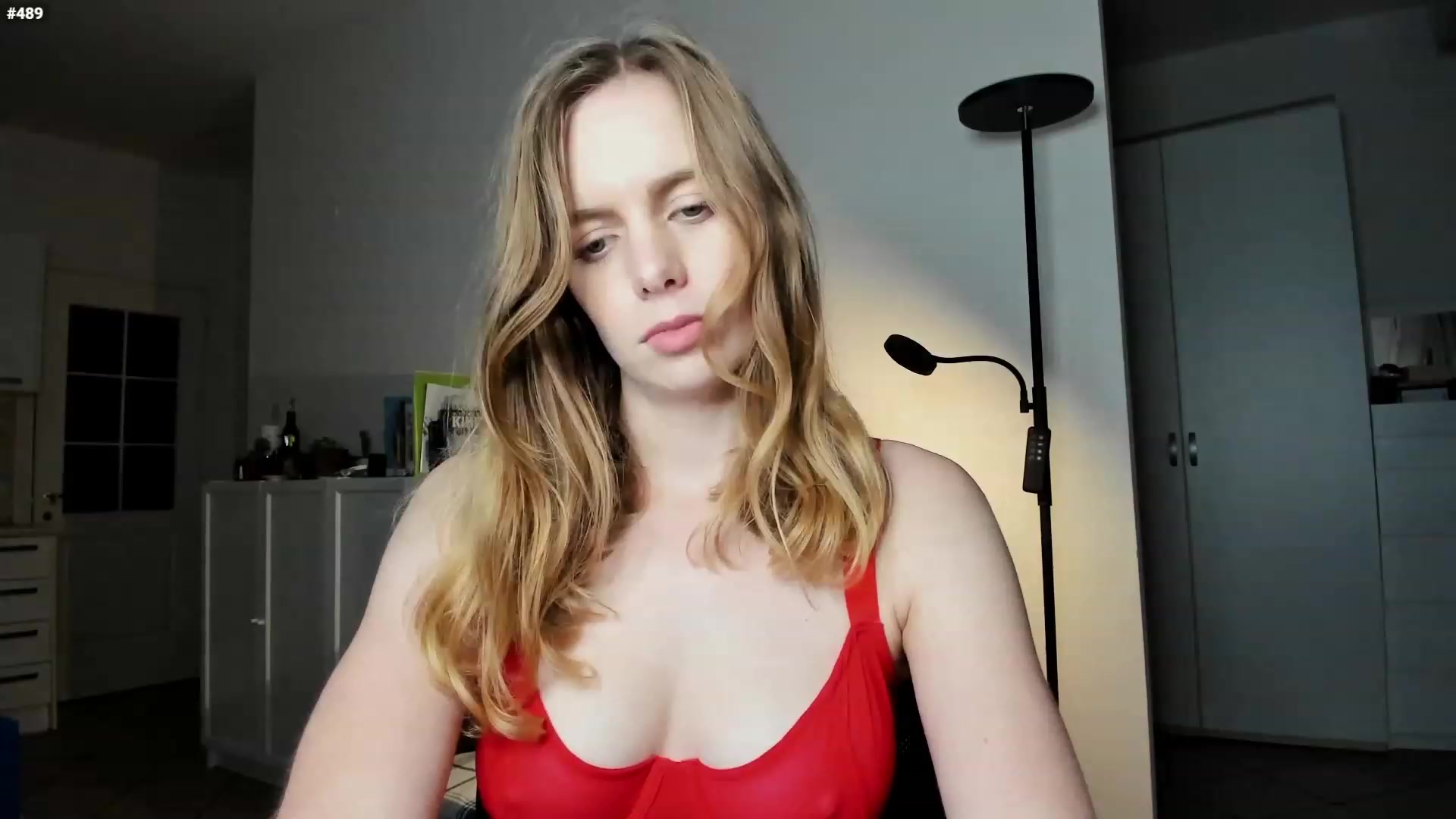 Gallery image thumbnail from Personage's myfreecams stream on, 12/04/2022, 17:02 image 16 of 20
