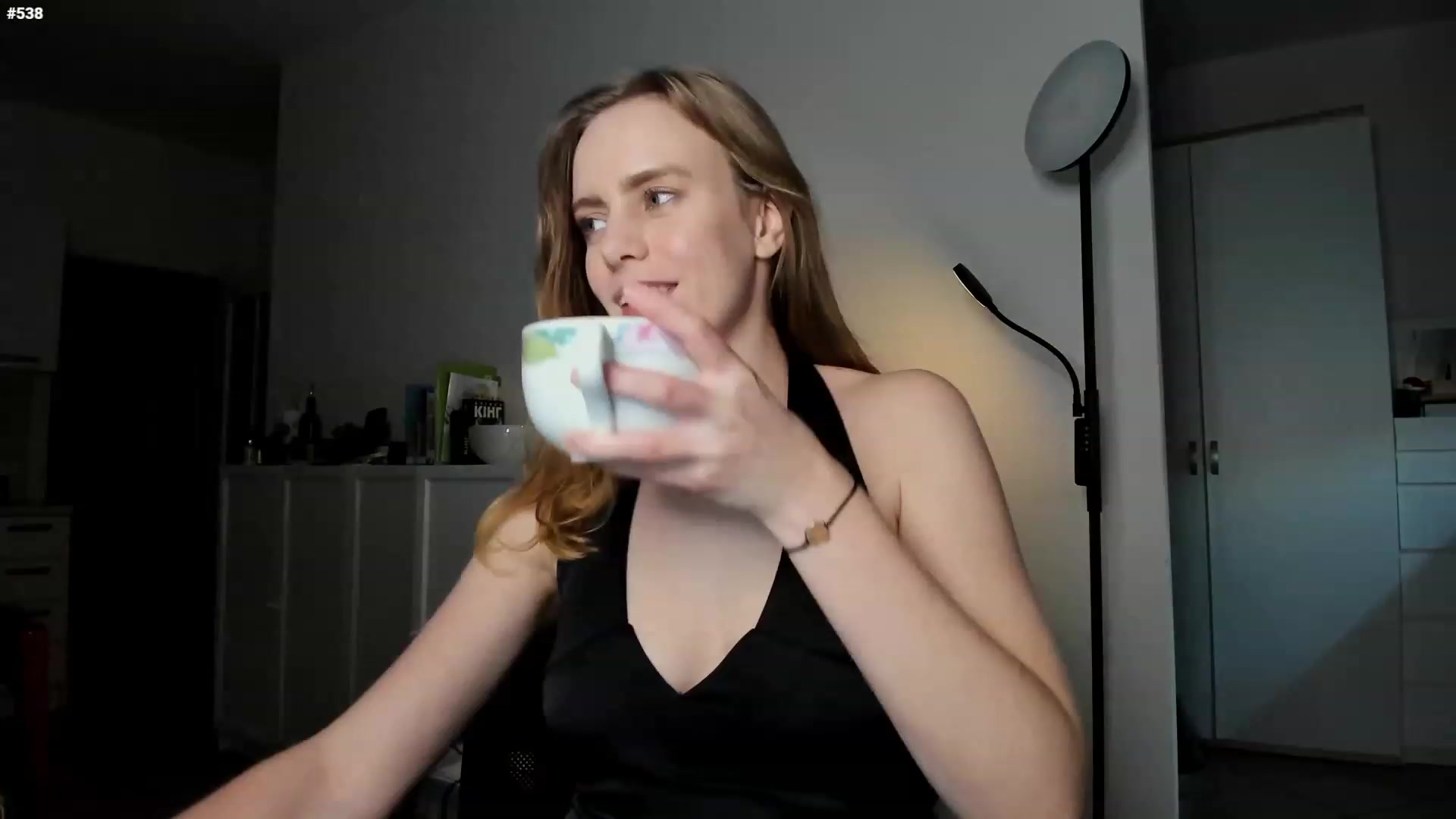 Gallery image thumbnail from Personage's myfreecams stream on, 12/05/2022, 14:57 image 7 of 20