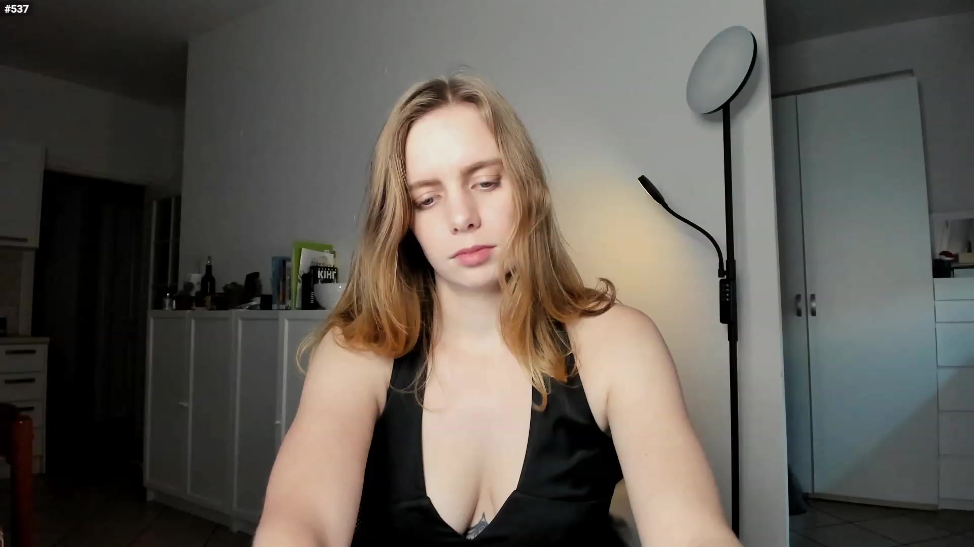 Gallery image thumbnail from Personage's myfreecams stream on, 12/05/2022, 14:57 image 9 of 20