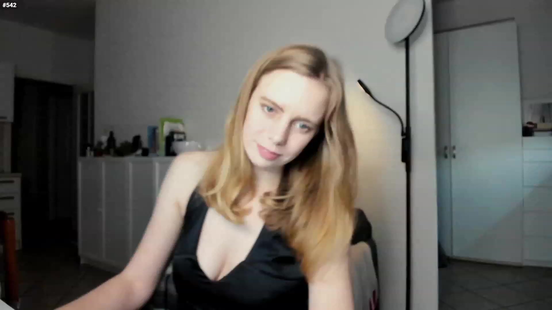 Gallery image thumbnail from Personage's myfreecams stream on, 12/05/2022, 14:57 image 3 of 20