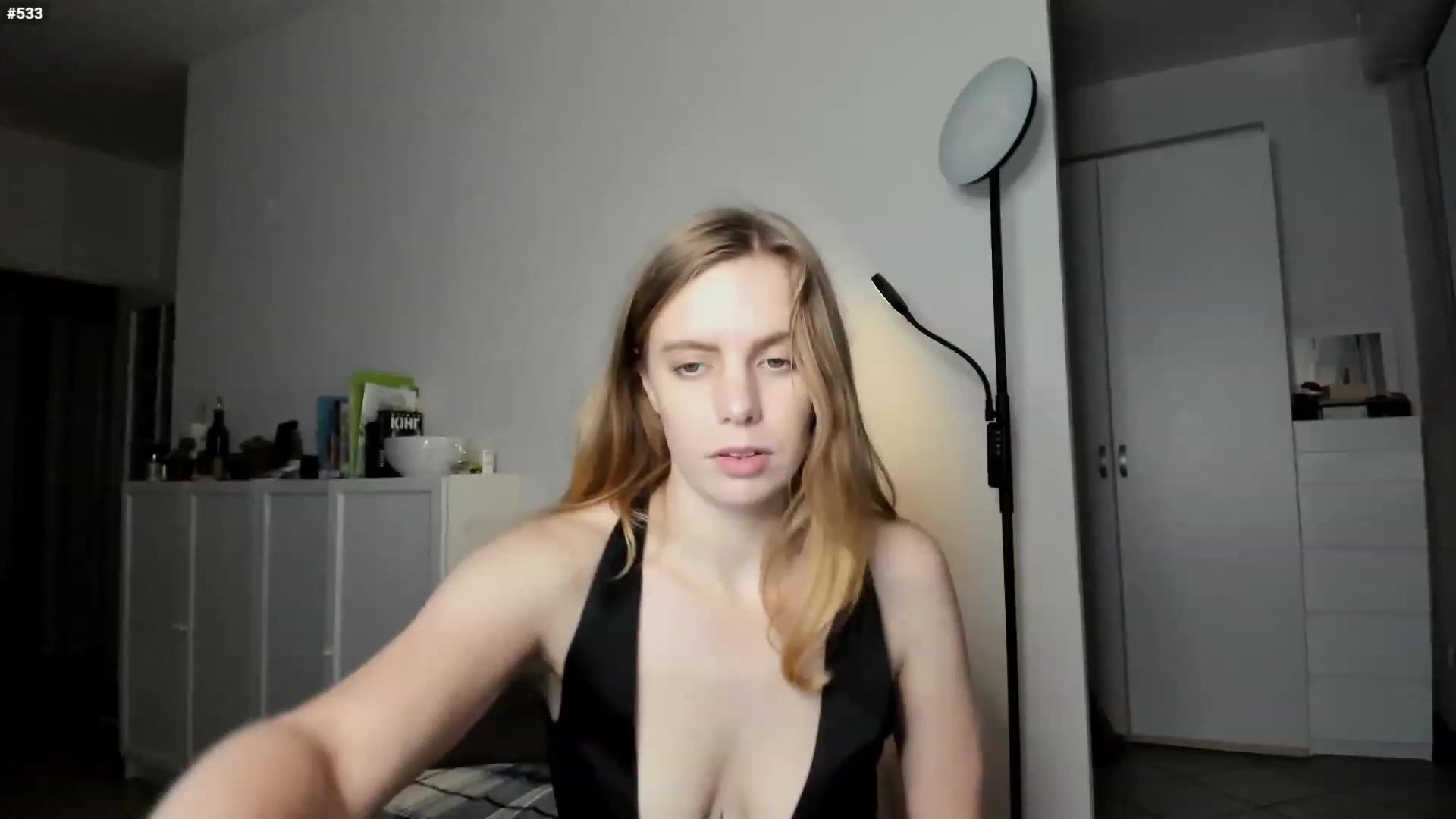 Gallery image thumbnail from Personage's myfreecams stream on, 12/05/2022, 16:48 image 12 of 20