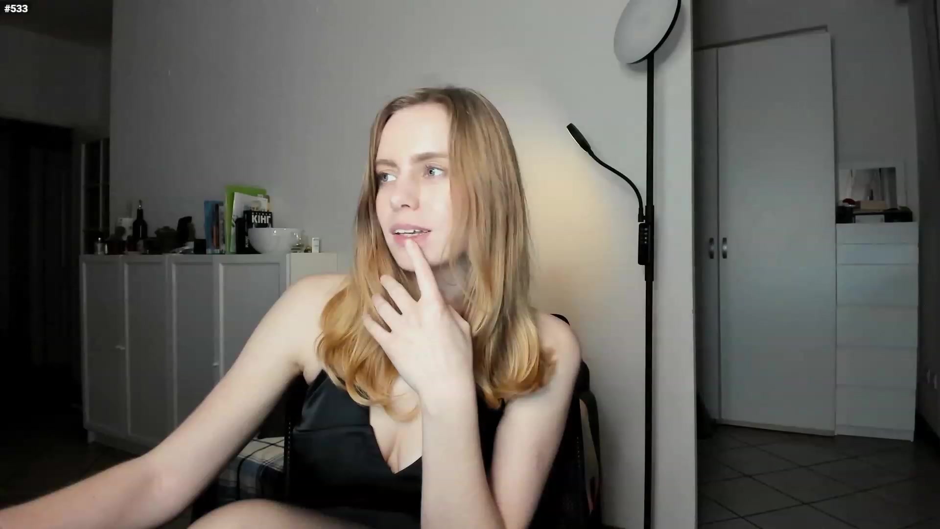Gallery image thumbnail from Personage's myfreecams stream on, 12/05/2022, 16:48 image 10 of 20