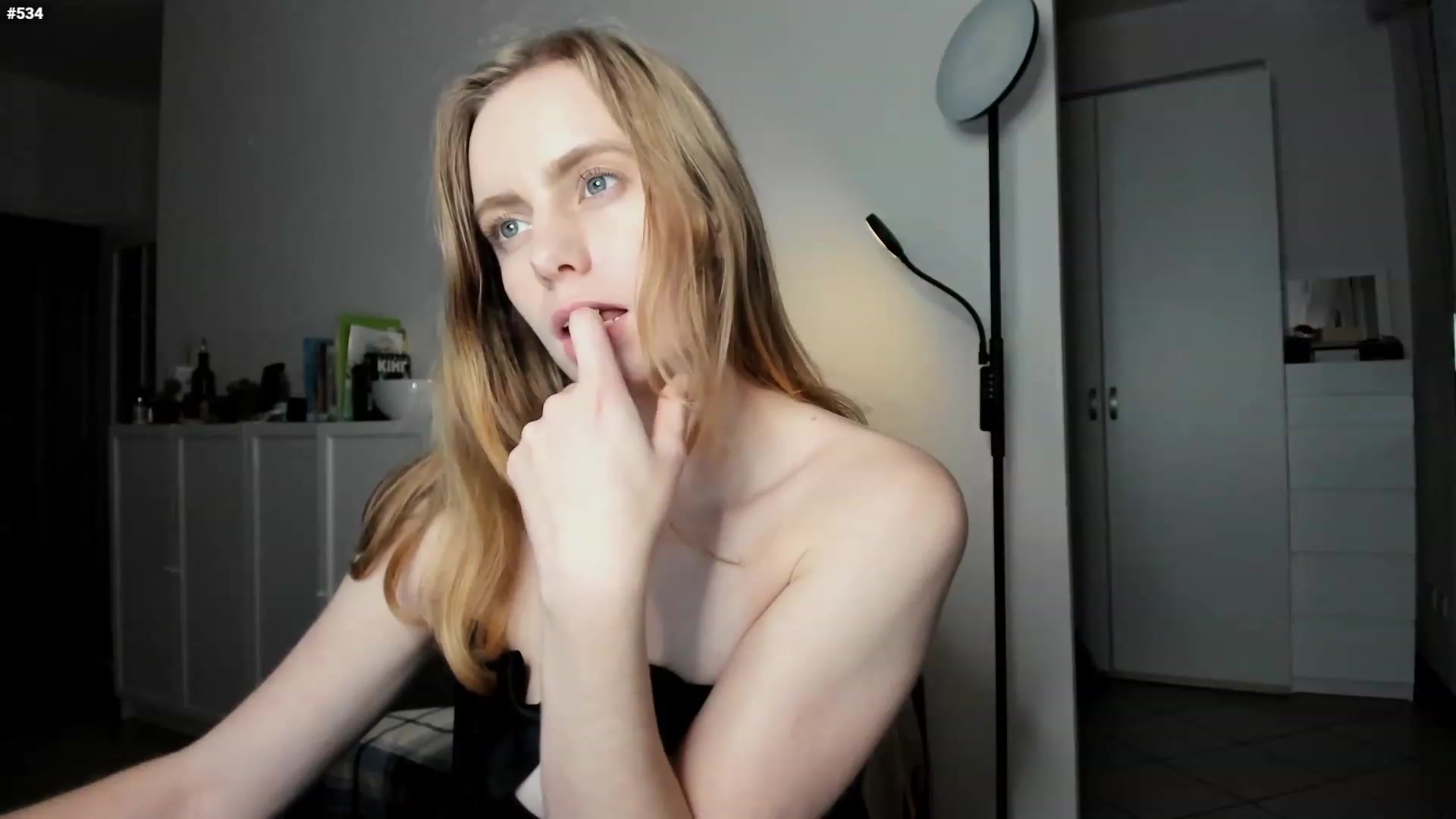 Gallery image thumbnail from Personage's myfreecams stream on, 12/05/2022, 16:48 image 13 of 20