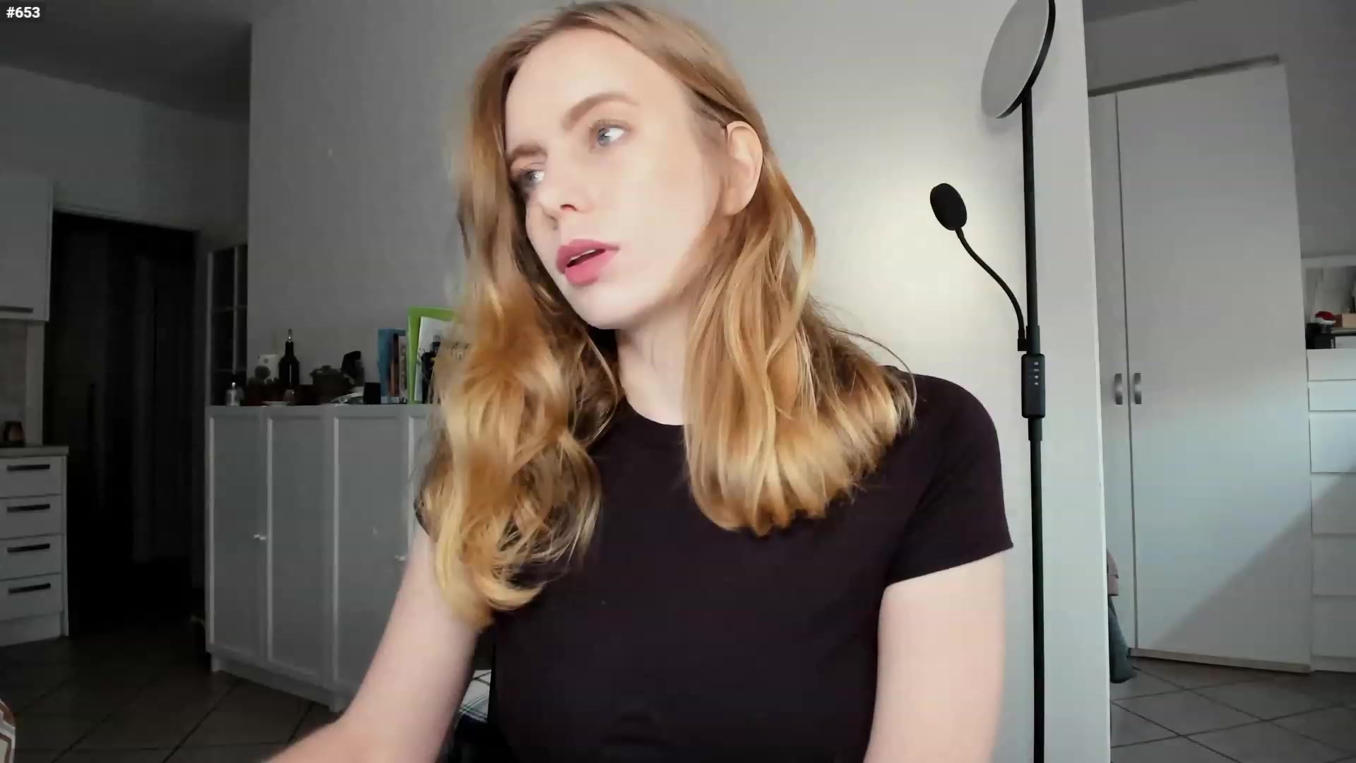 Gallery image thumbnail from Personage's myfreecams stream on, 12/06/2022, 14:43 image 4 of 20