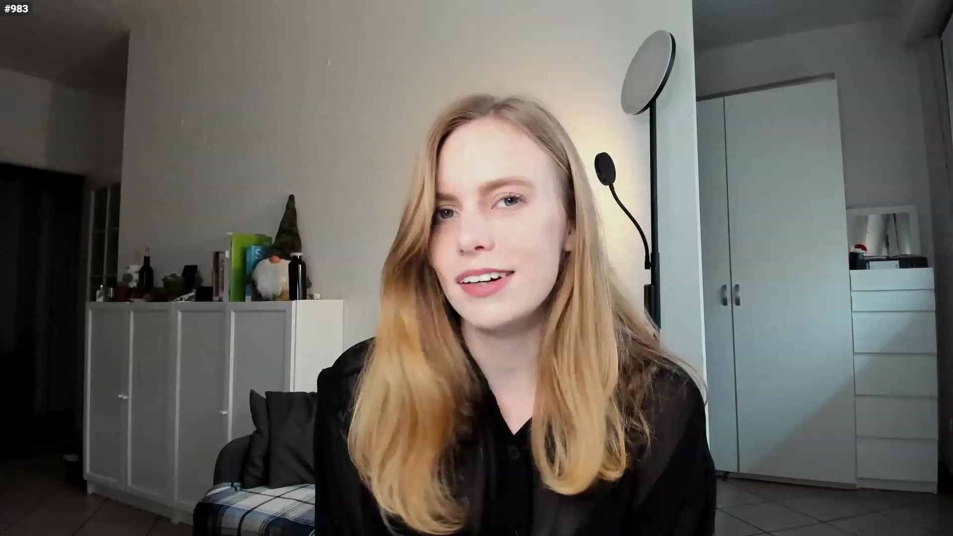 Gallery image thumbnail from Personage's myfreecams stream on, 12/12/2022, 14:00 image 4 of 20