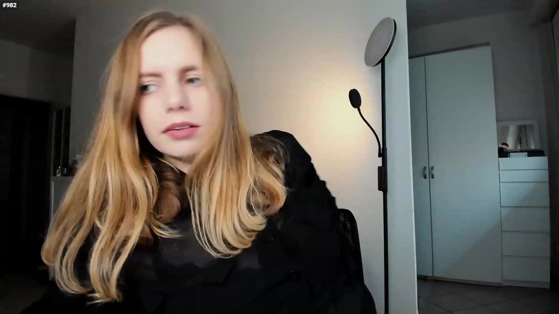 Gallery image thumbnail from Personage's myfreecams stream on, 12/12/2022, 14:00 image 7 of 20