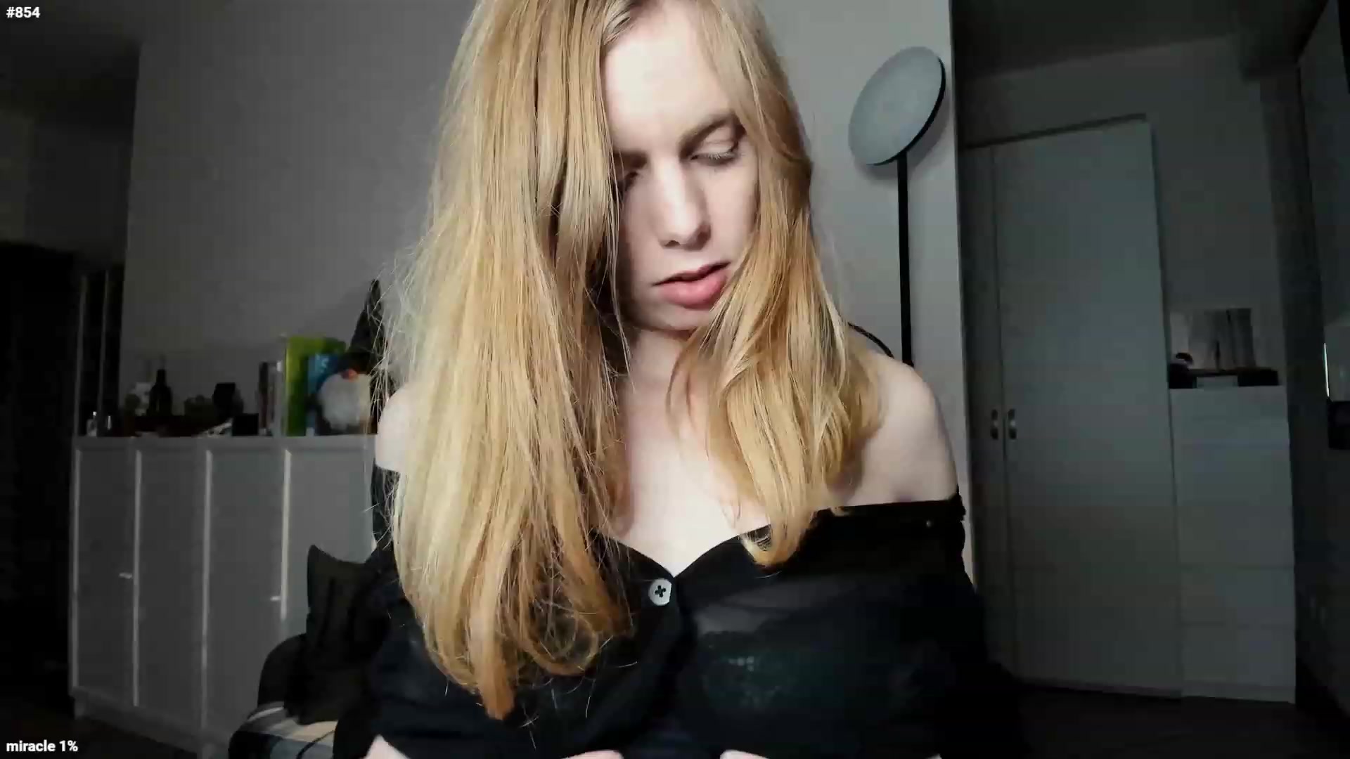 Gallery image thumbnail from Personage's myfreecams stream on, 12/12/2022, 16:28 image 19 of 20