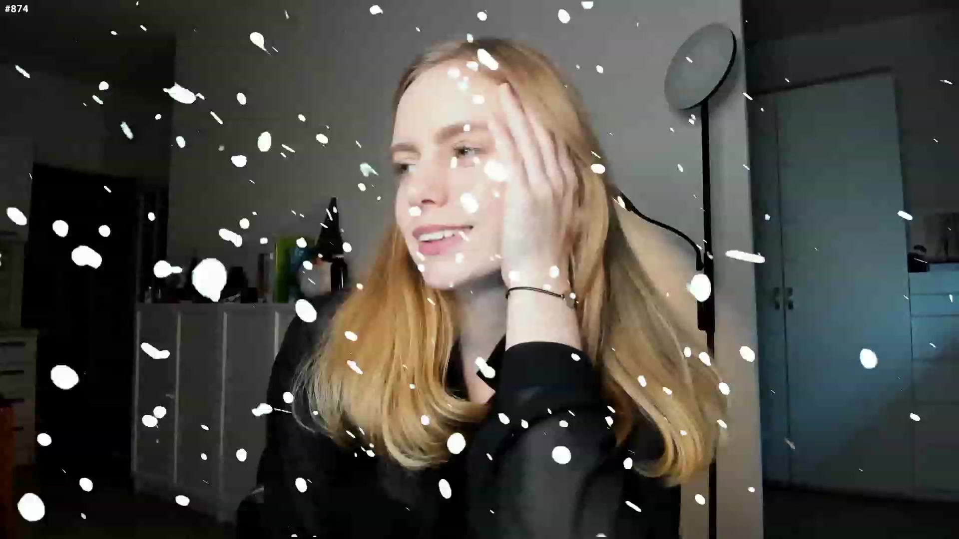 Gallery image thumbnail from Personage's myfreecams stream on, 12/12/2022, 16:28 image 7 of 20