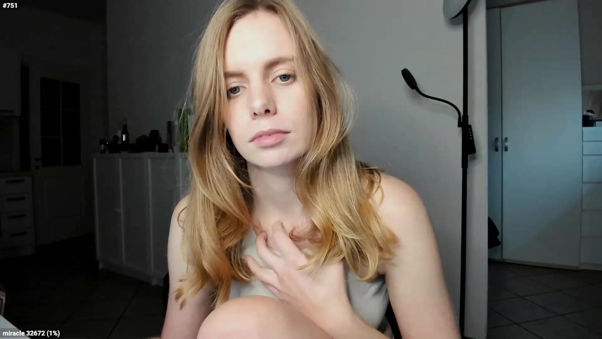 Gallery image thumbnail from Personage's myfreecams stream on, 12/16/2022, 15:46 image 8 of 20