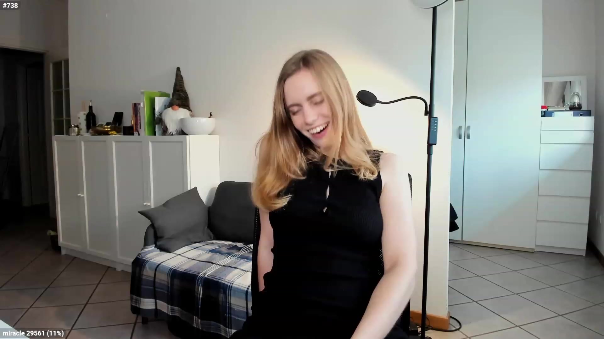 Gallery image thumbnail from Personage's myfreecams stream on, 12/17/2022, 14:50 image 18 of 20