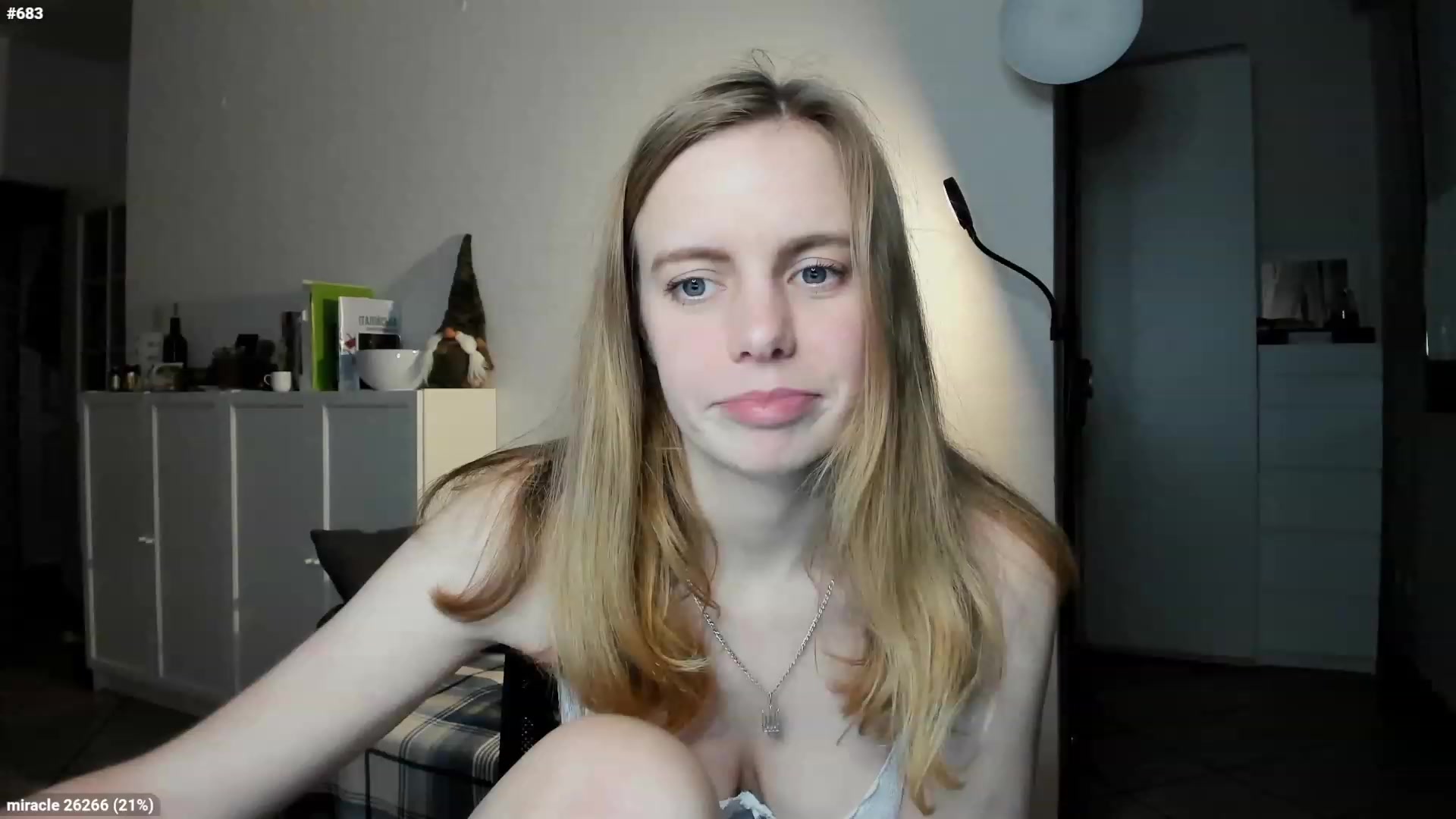 Gallery image thumbnail from Personage's myfreecams stream on, 12/19/2022, 16:41 image 12 of 20