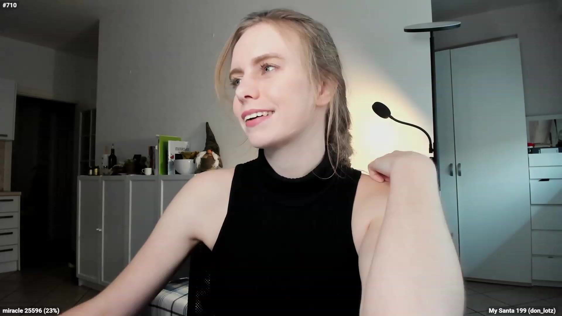 Gallery image thumbnail from Personage's myfreecams stream on, 12/20/2022, 14:12 image 7 of 20