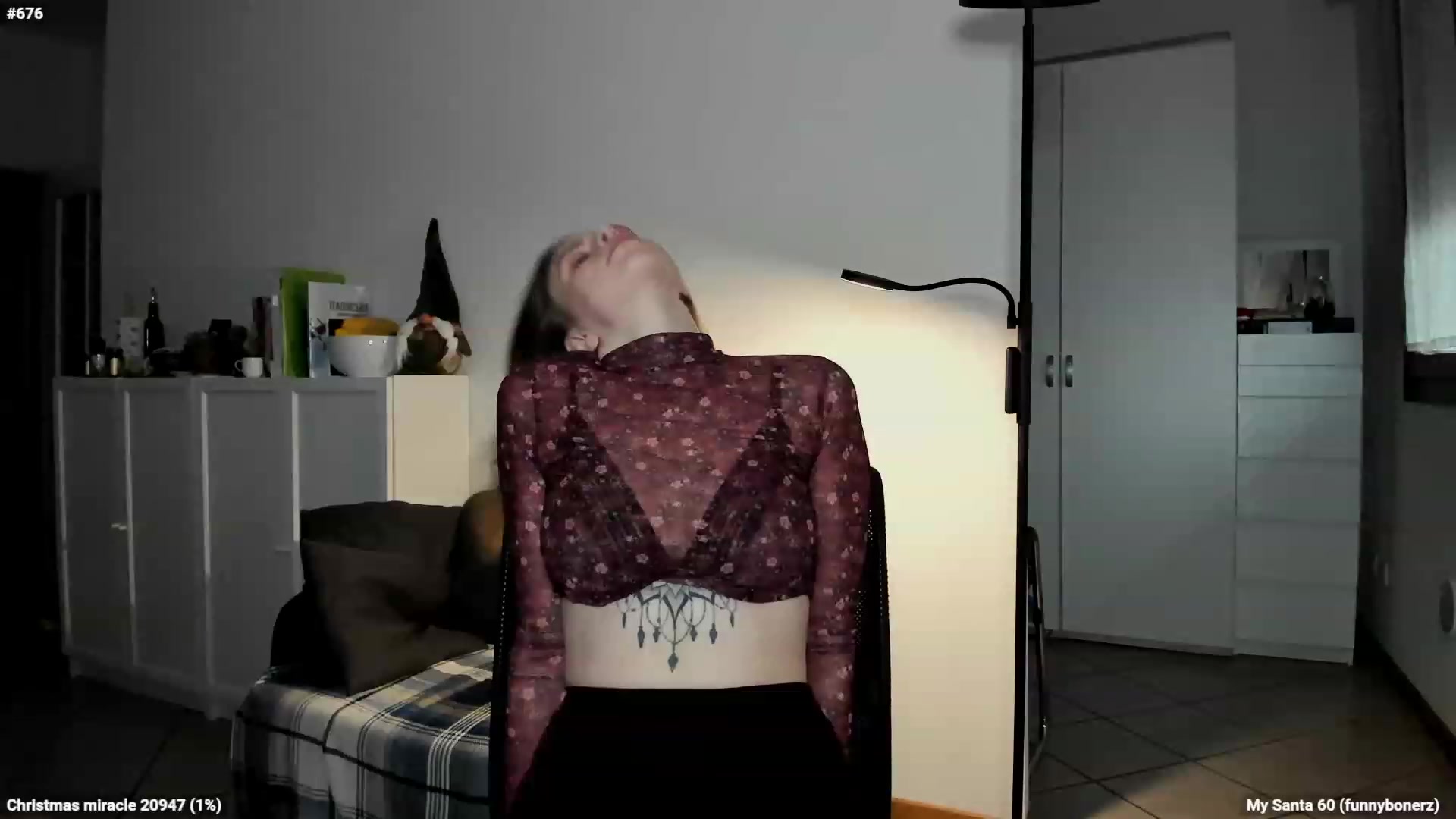 Gallery image thumbnail from Personage's myfreecams stream on, 12/21/2022, 16:17 image 13 of 20