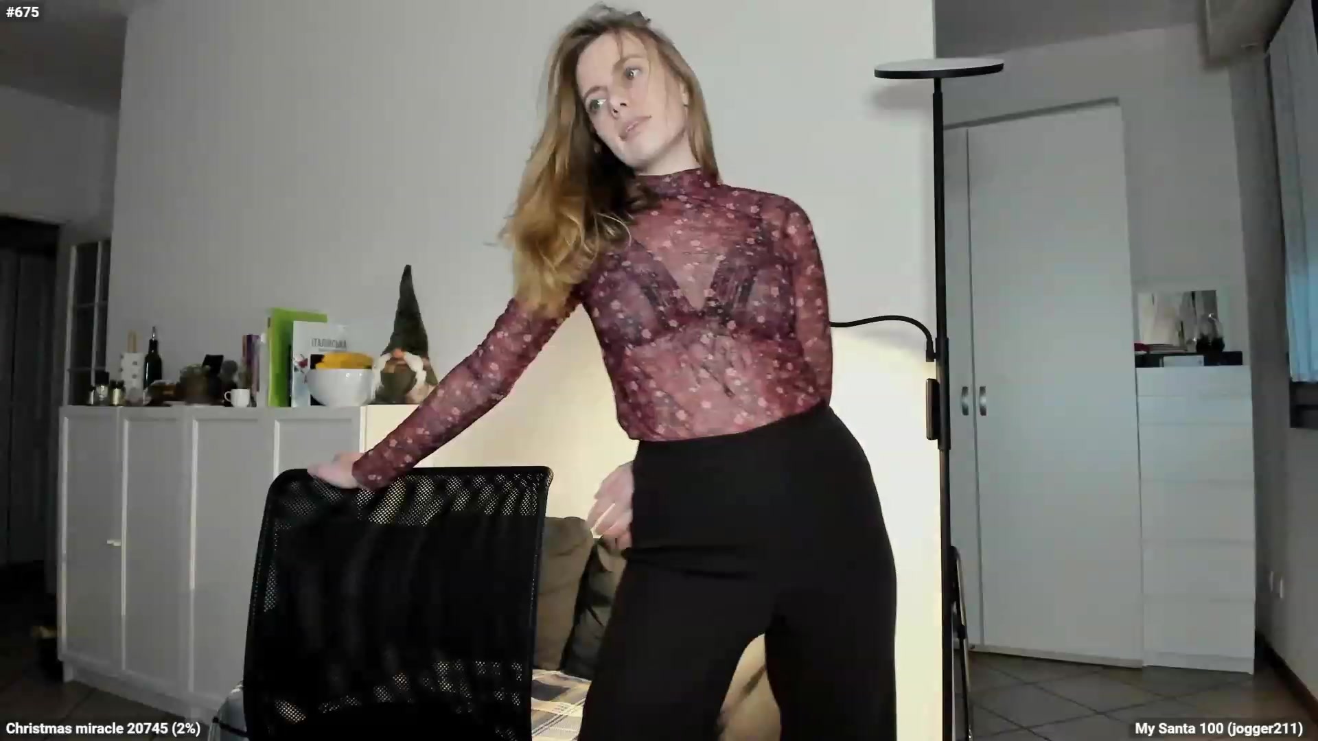 Gallery image thumbnail from Personage's myfreecams stream on, 12/21/2022, 16:17 image 16 of 20