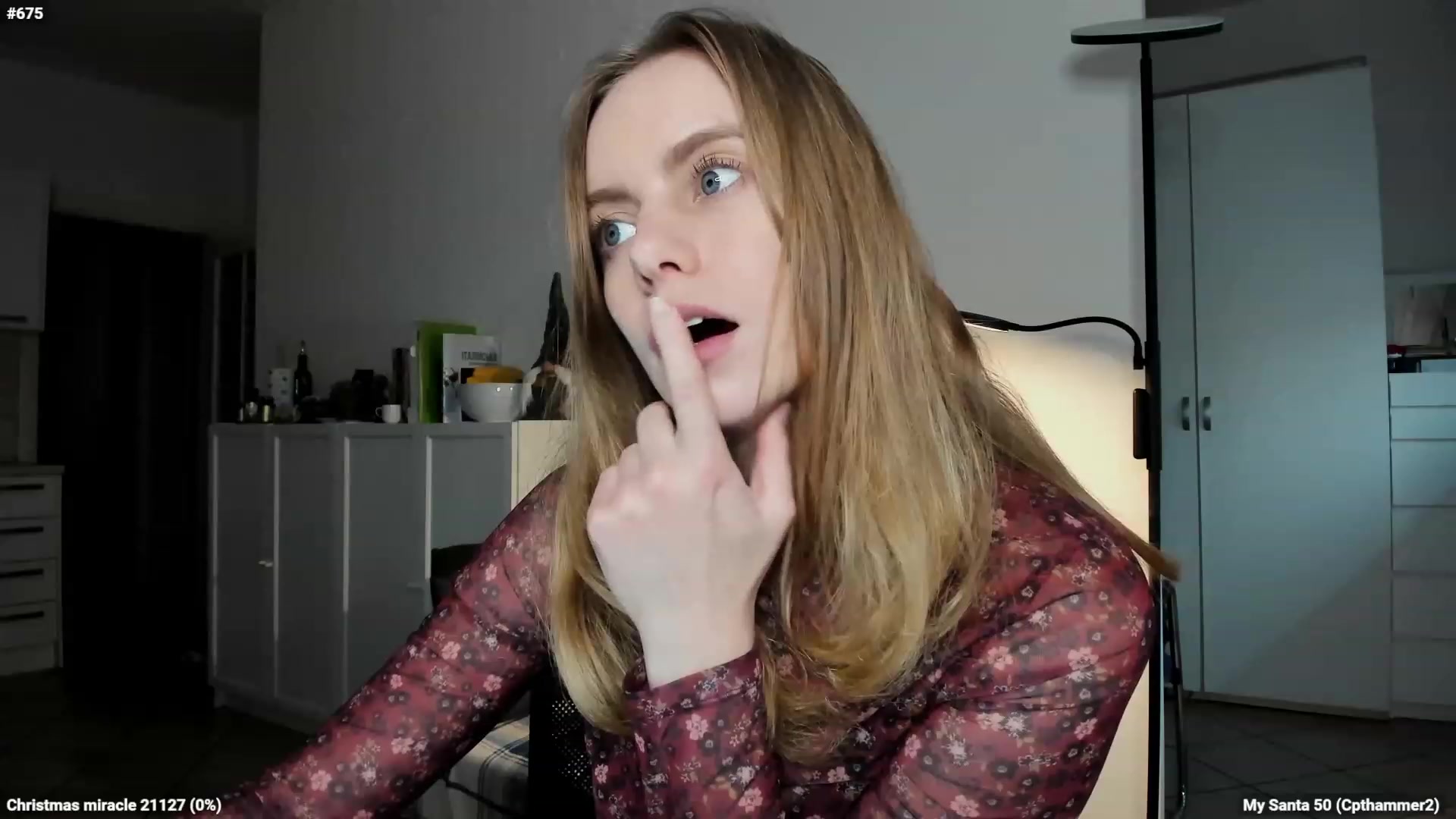 Gallery image thumbnail from Personage's myfreecams stream on, 12/21/2022, 16:17 image 5 of 20