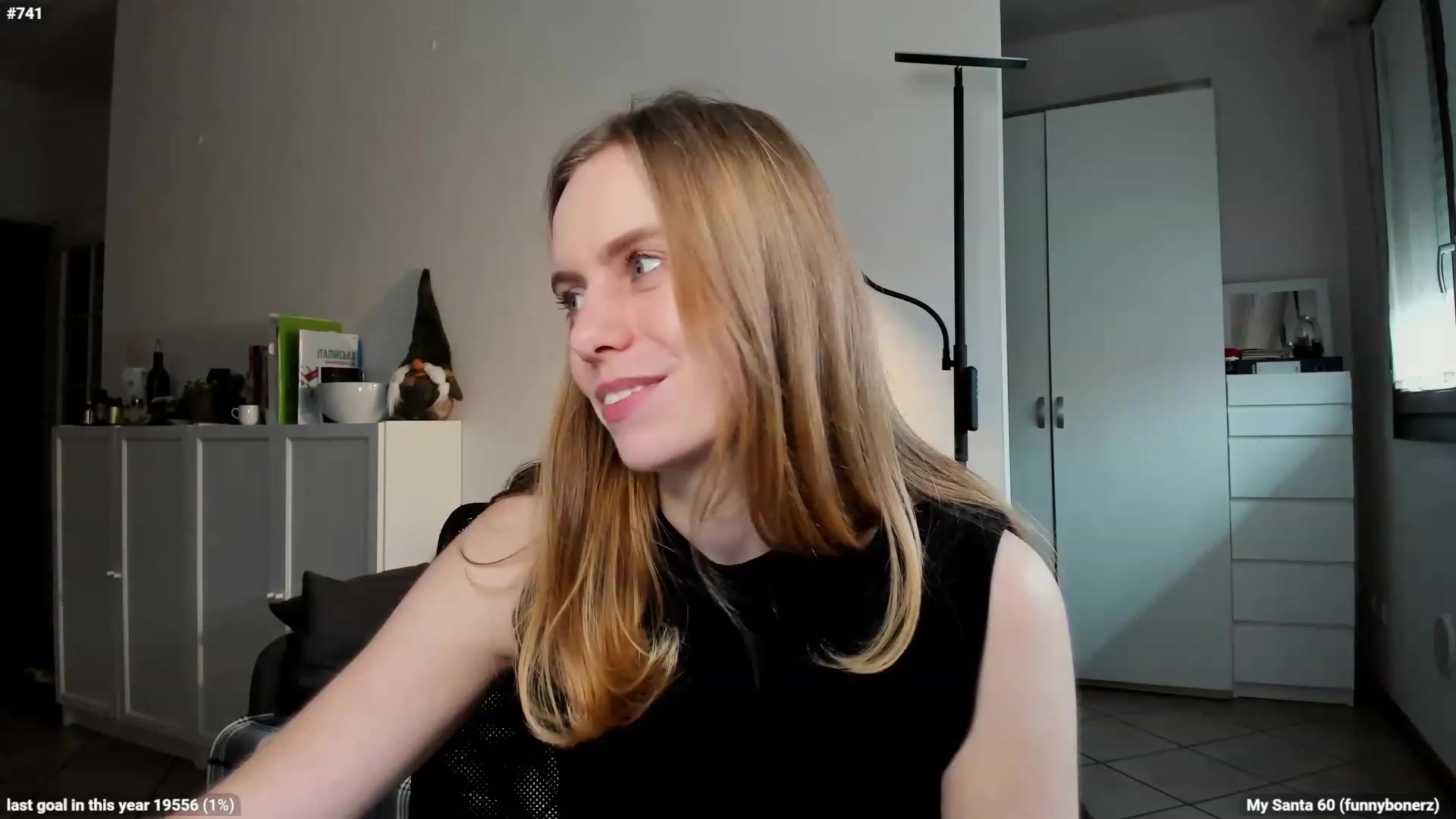 Gallery image thumbnail from Personage's myfreecams stream on, 12/23/2022, 11:54 image 20 of 20