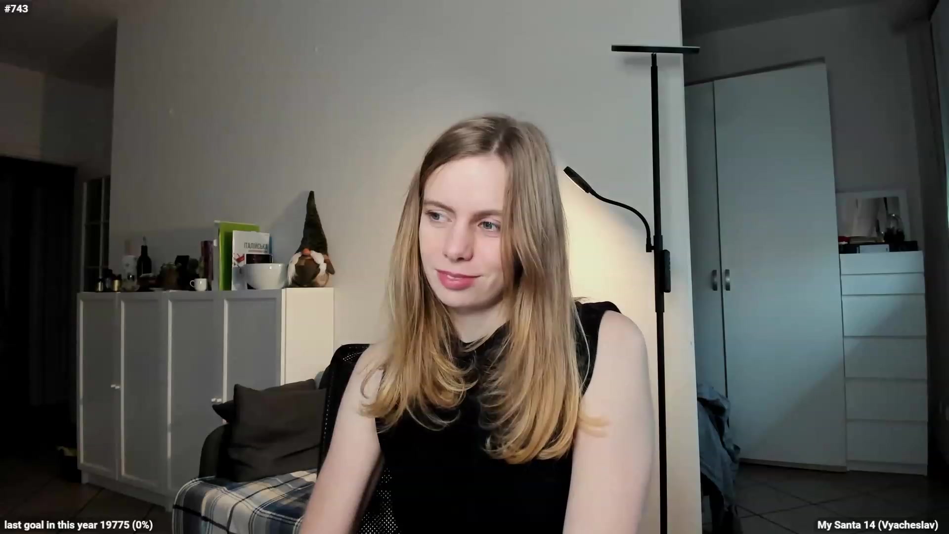 Gallery image thumbnail from Personage's myfreecams stream on, 12/23/2022, 11:54 image 6 of 20