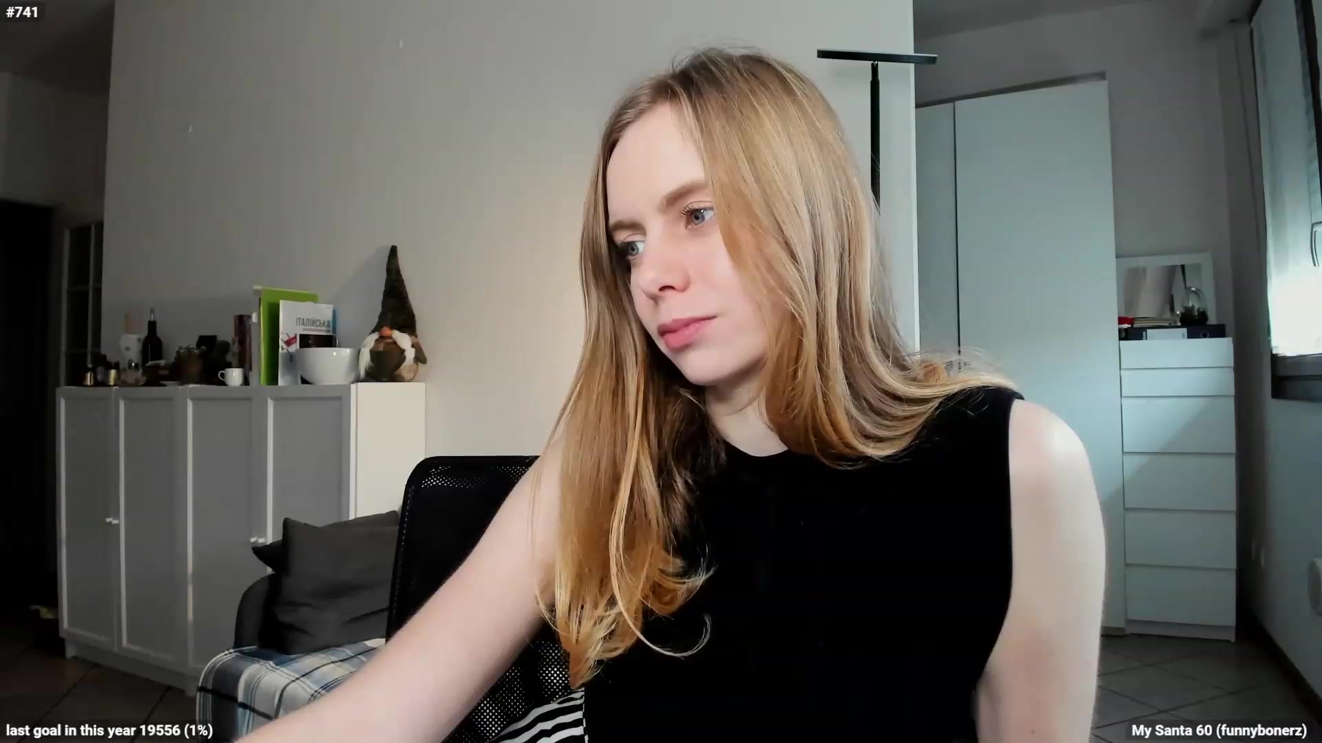 Gallery image thumbnail from Personage's myfreecams stream on, 12/23/2022, 11:54 image 19 of 20