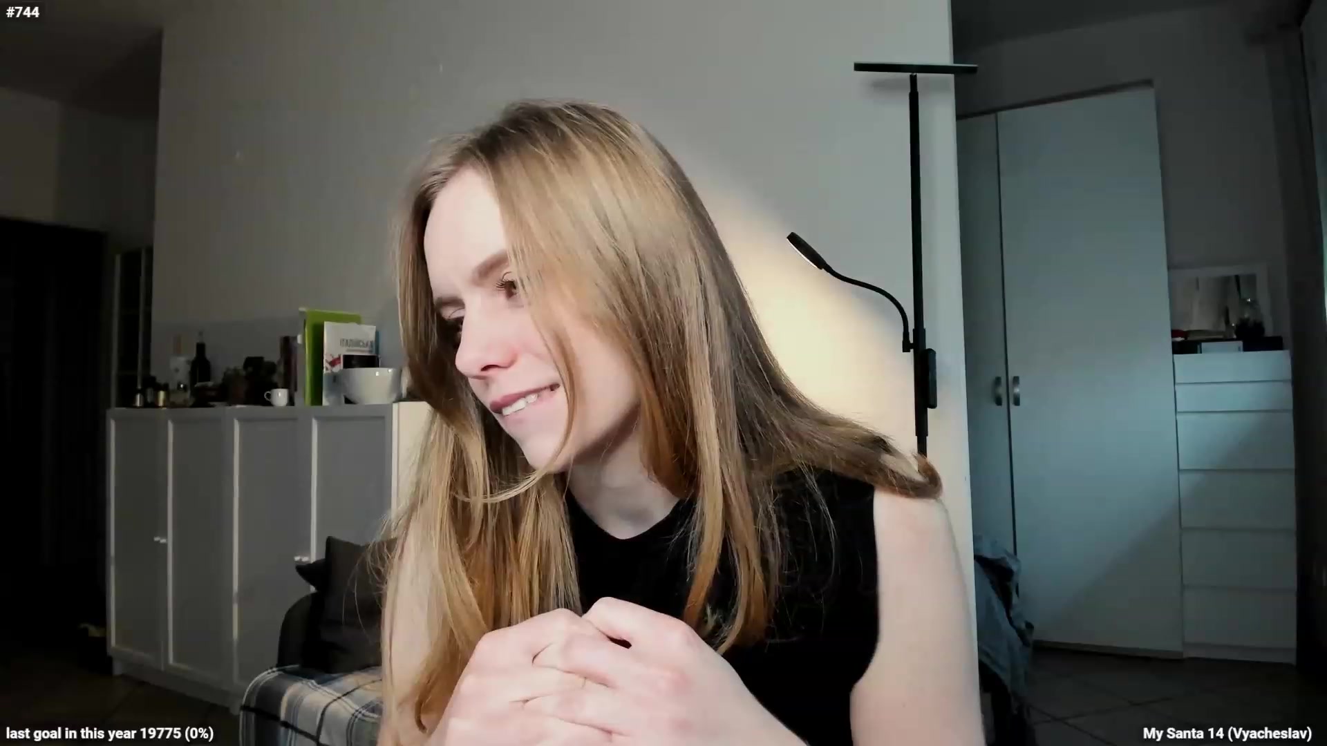 Gallery image thumbnail from Personage's myfreecams stream on, 12/23/2022, 11:54 image 7 of 20