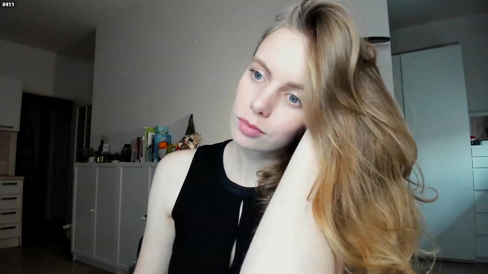 Gallery image thumbnail from Personage's myfreecams stream on, 01/05/2023, 15:55 image 10 of 20