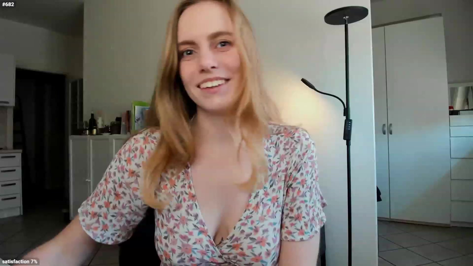 Gallery image thumbnail from Personage's myfreecams stream on, 01/10/2023, 15:12 image 9 of 20