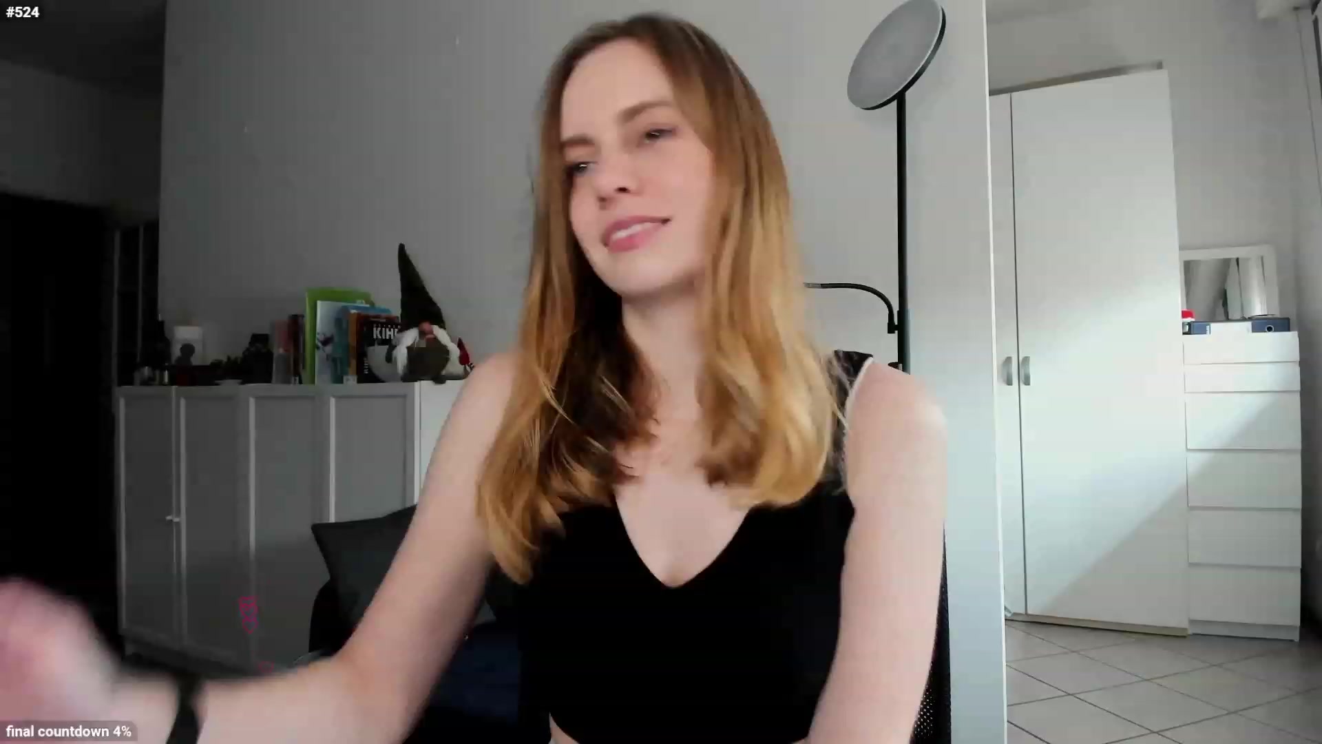Gallery image thumbnail from Personage's myfreecams stream on, 01/15/2023, 14:43 image 3 of 20