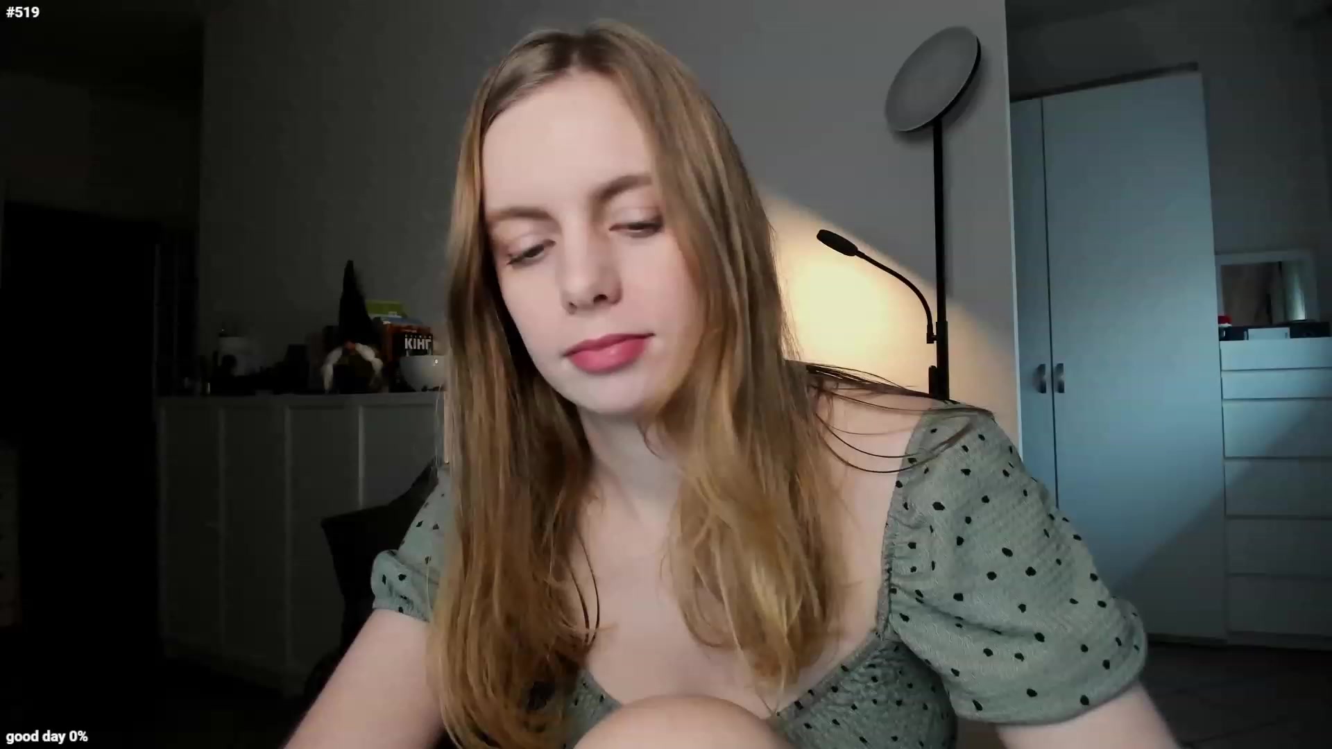 Gallery image thumbnail from Personage's myfreecams stream on, 01/17/2023, 13:49 image 3 of 20
