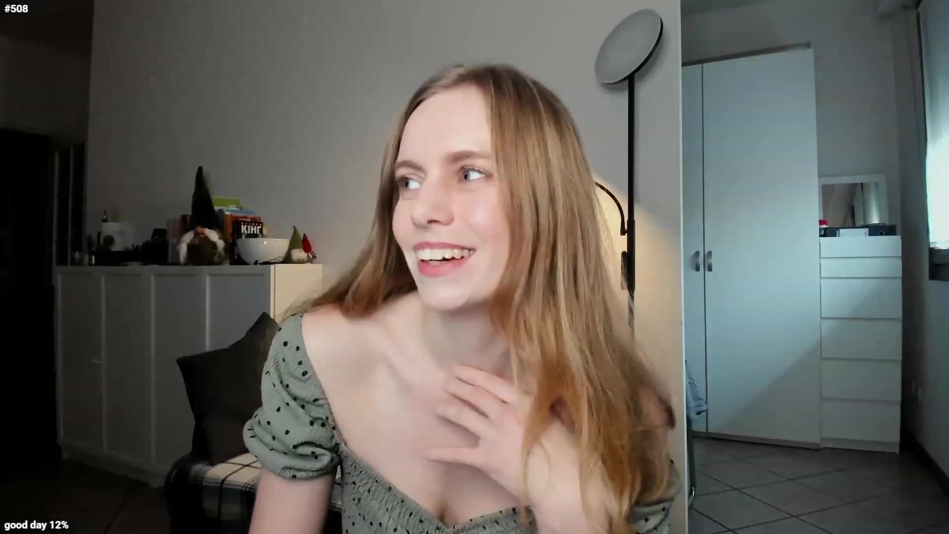 Gallery image thumbnail from Personage's myfreecams stream on, 01/17/2023, 13:49 image 18 of 20