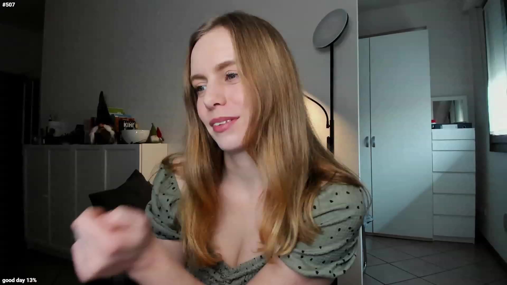 Gallery image thumbnail from Personage's myfreecams stream on, 01/17/2023, 14:40 image 3 of 20