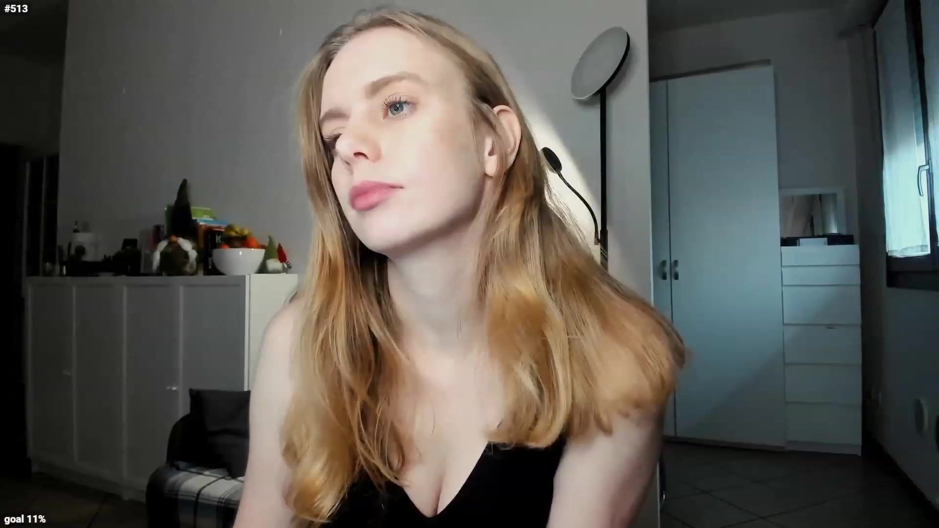 Gallery image thumbnail from Personage's myfreecams stream on, 01/18/2023, 15:05 image 17 of 20