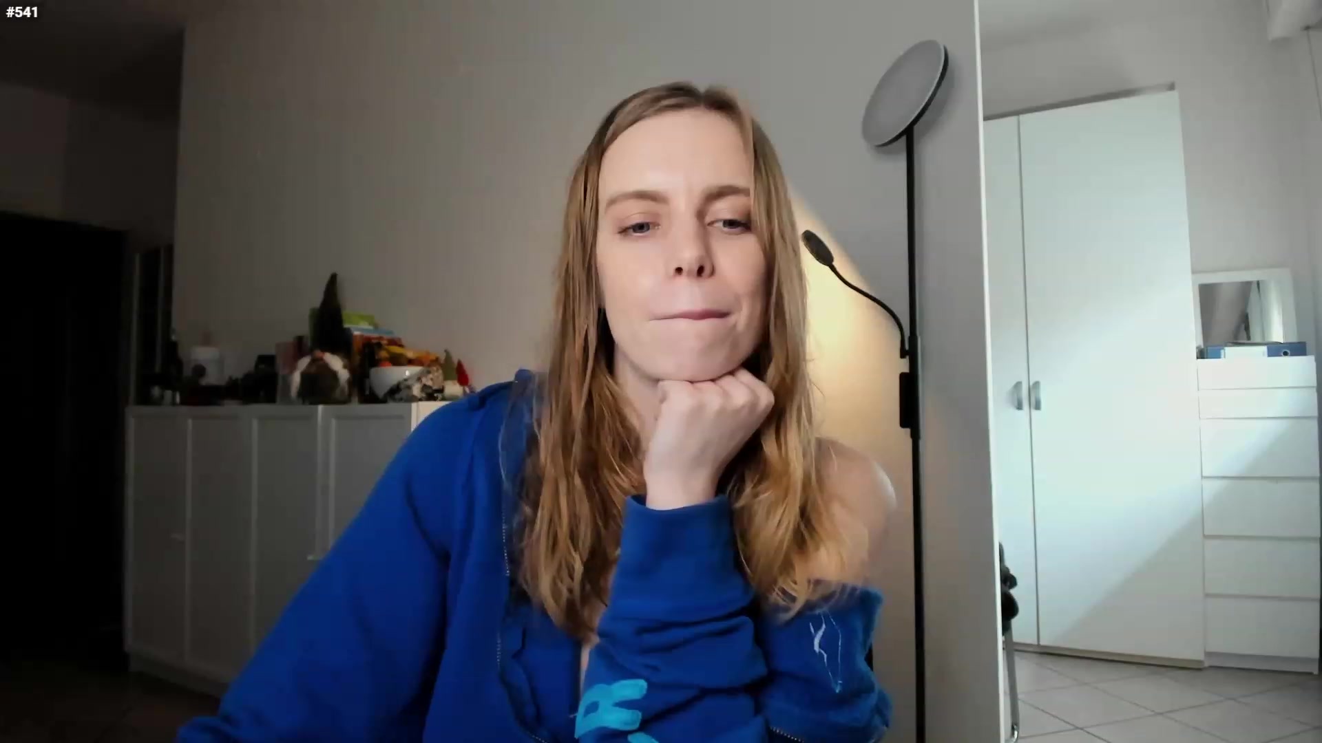 Gallery image thumbnail from Personage's myfreecams stream on, 01/19/2023, 14:01 image 9 of 20