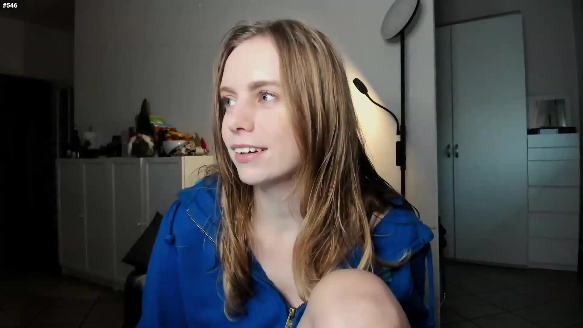 Gallery image thumbnail from Personage's myfreecams stream on, 01/19/2023, 14:01 image 4 of 20