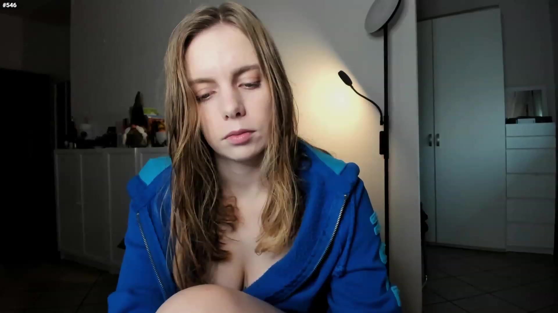 Gallery image thumbnail from Personage's myfreecams stream on, 01/19/2023, 14:01 image 3 of 20