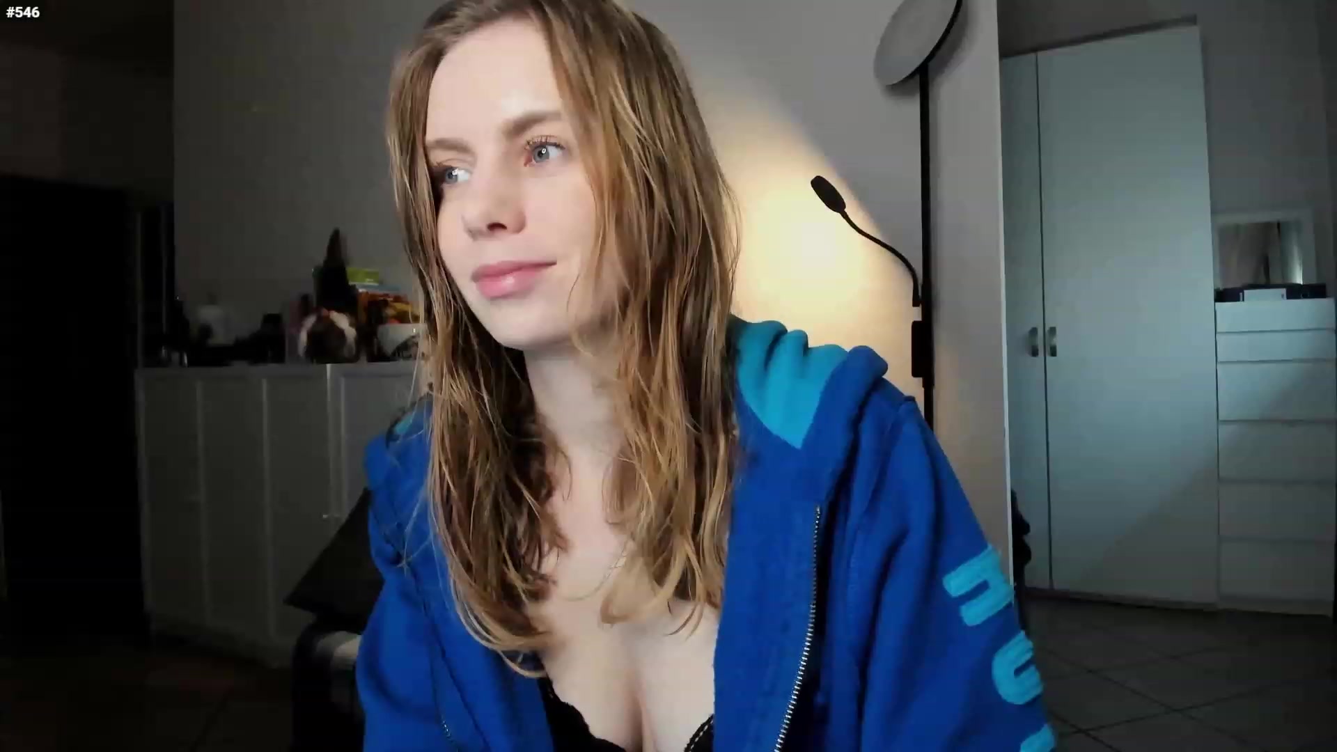 Gallery image thumbnail from Personage's myfreecams stream on, 01/19/2023, 14:01 image 1 of 20