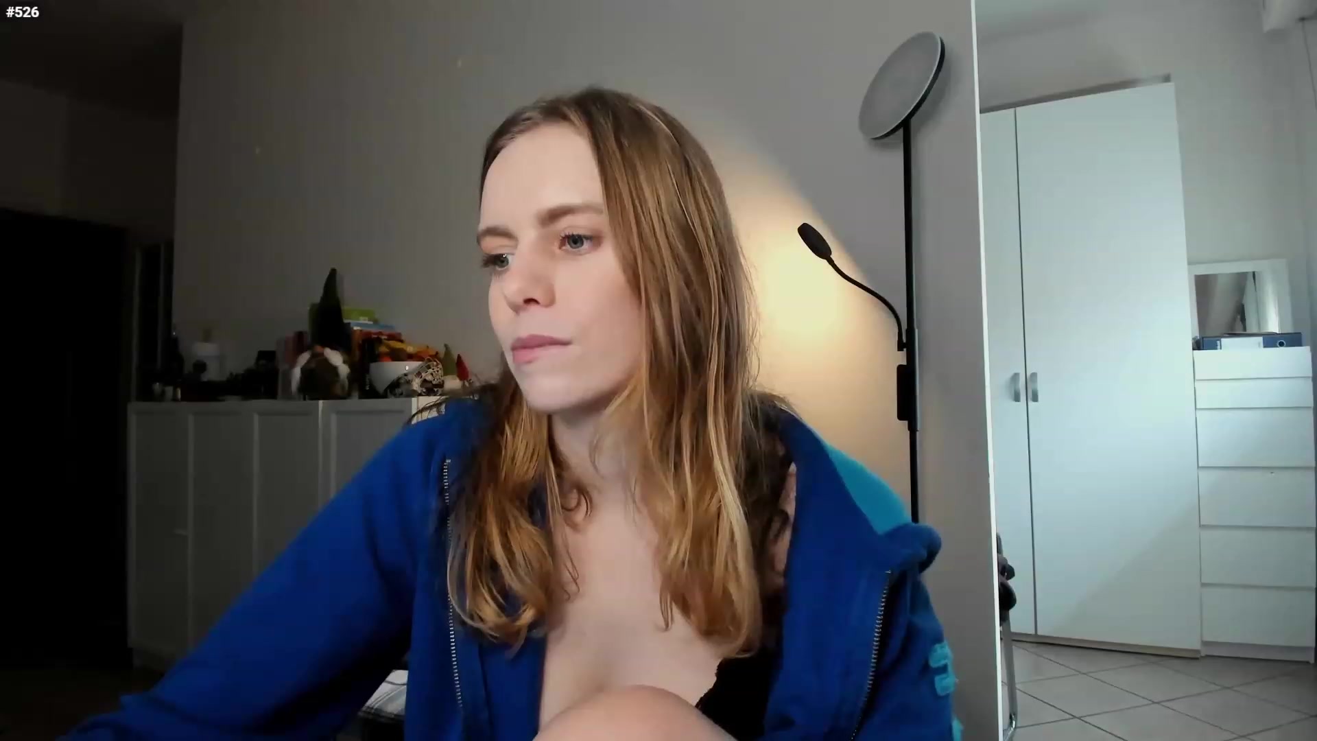 Gallery image thumbnail from Personage's myfreecams stream on, 01/19/2023, 14:01 image 11 of 20